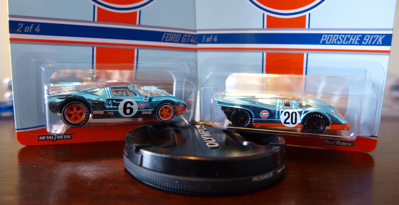 Gulf Racing Ford GT40 and Porsche 917K. Photo courtesy of Enginerrrrrrrrr